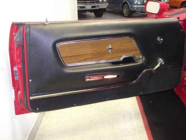 1970 Red Ford Mustang