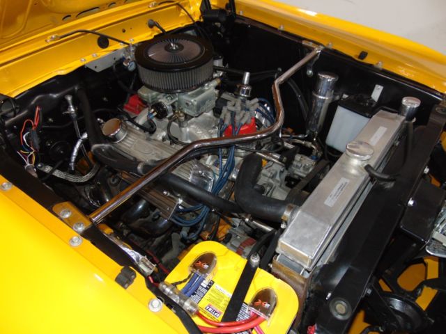 1970 Yellow Ford Mustang Fastback