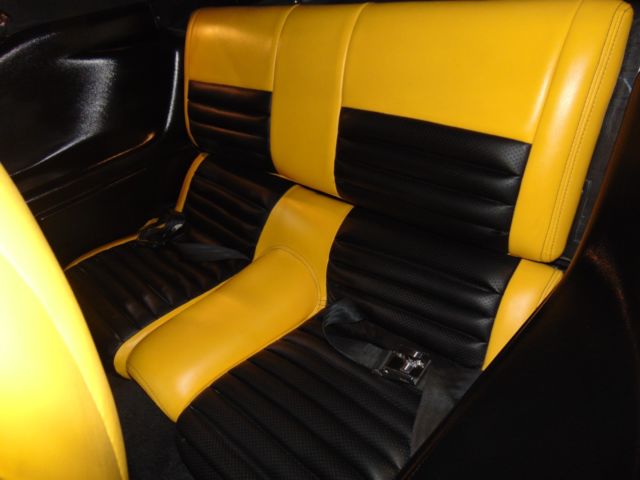 1970 Yellow Ford Mustang Fastback