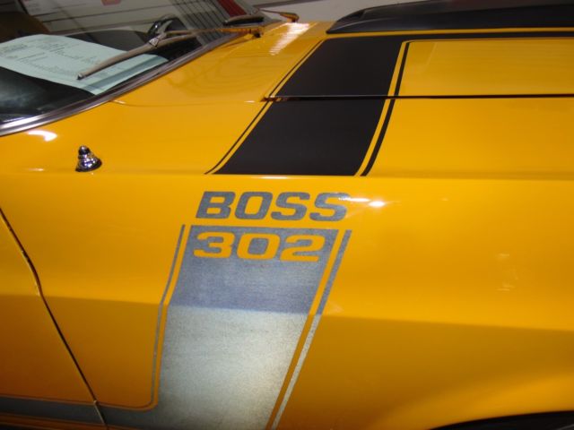 1970 Yellow Ford Mustang Fastback