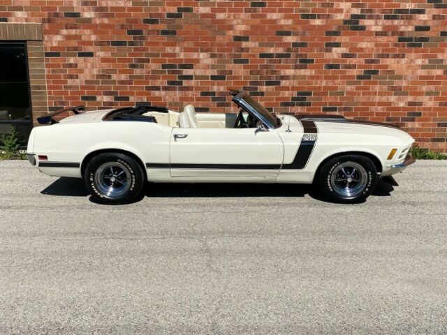 1970 White Ford Mustang Convertible