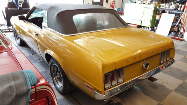 1970 Bright Metallic Gold Ford Mustang Convertible