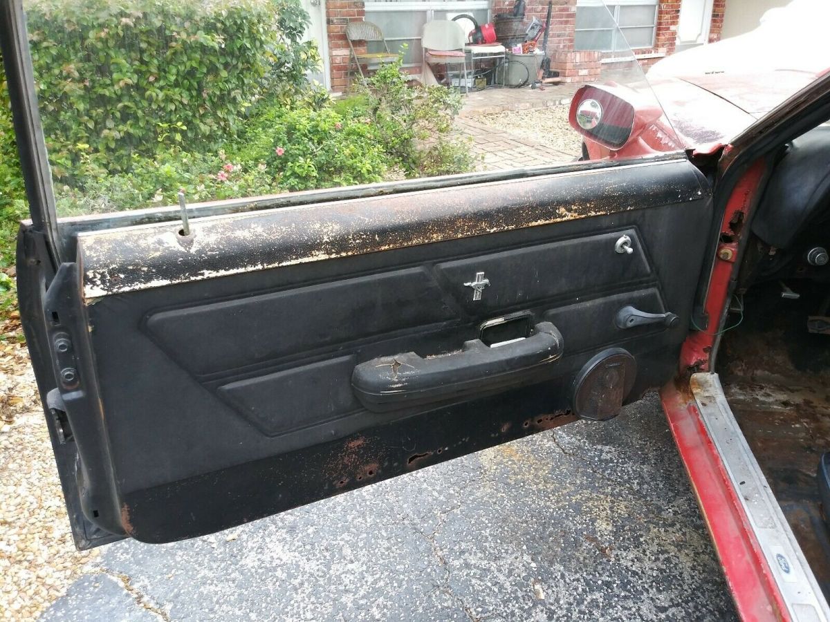 1970 Red Ford Mustang Fastback