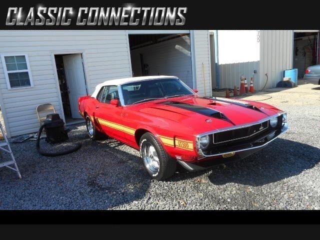 1970 Red Ford Mustang --
