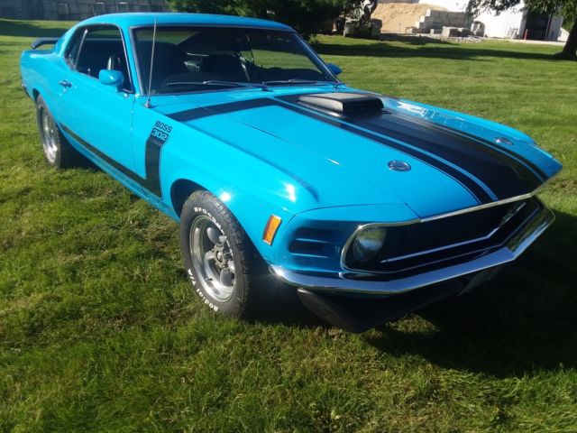 1970 Grabber Blue Ford Mustang Fastback