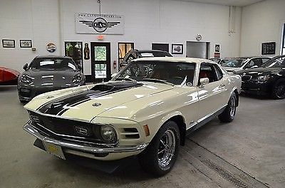 1970 White Ford Mustang 2 DOOR