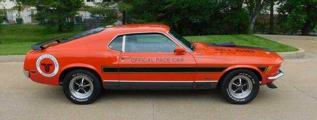 1970 CALYPSO CORAL Ford Mustang --