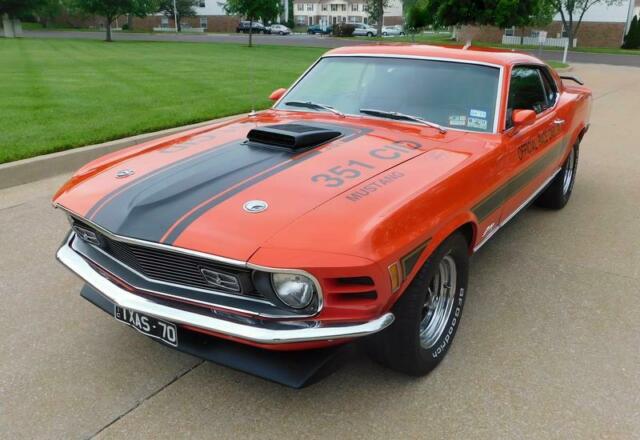 1970 CALYPSO CORAL Ford Mustang --