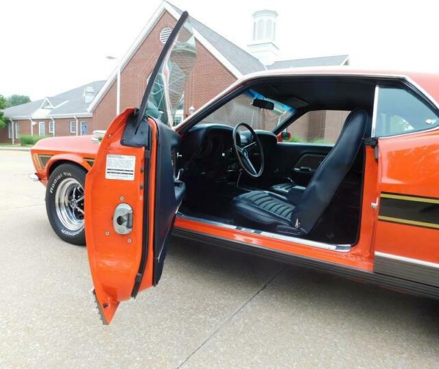 1970 CALYPSO CORAL Ford Mustang --