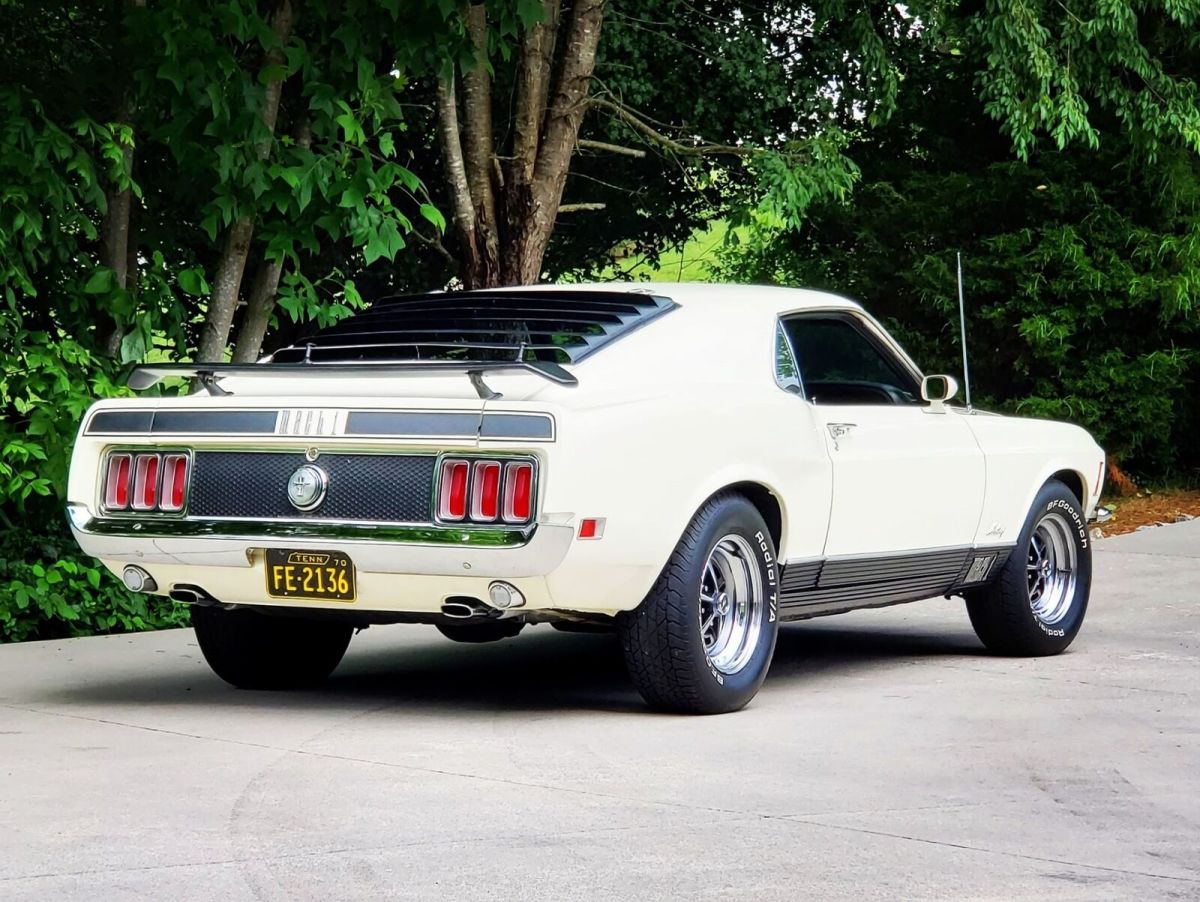 1970 White Ford Mustang 2 Door