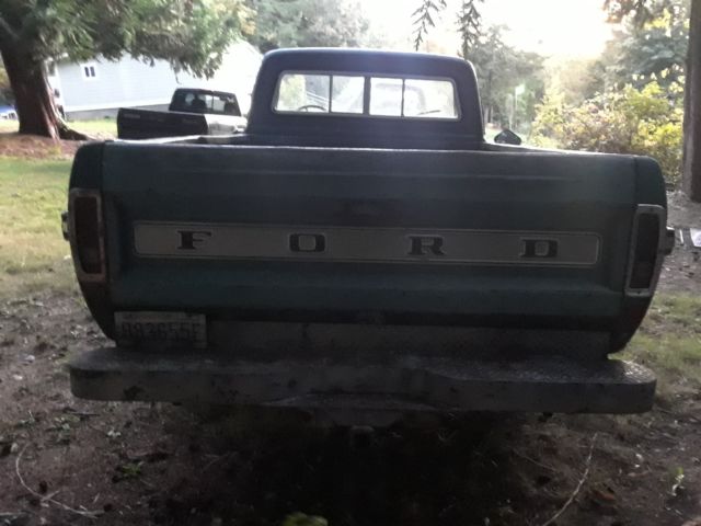 1970 Green Ford F-250 Standard Cab Pickup