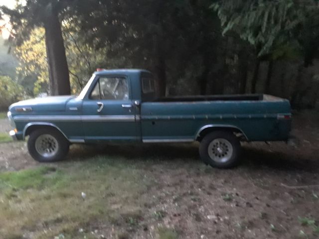 1970 Green Ford F-250 Standard Cab Pickup