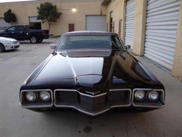 1970 black Ford Thunderbird Coupe