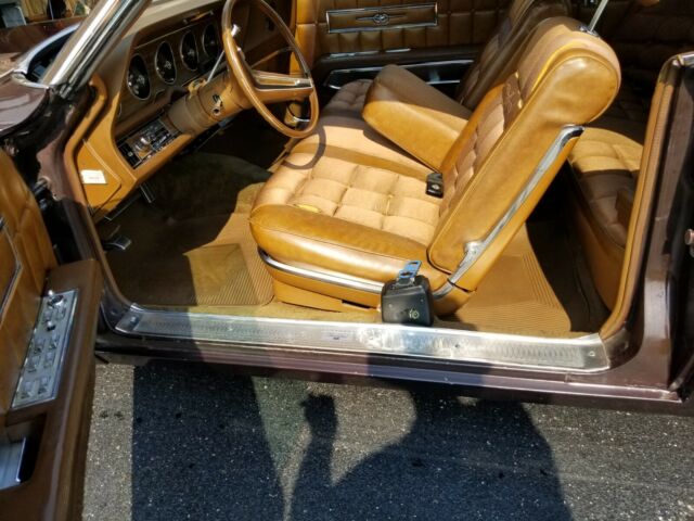 1970 Ginger Brown Ford Thunderbird Coupe