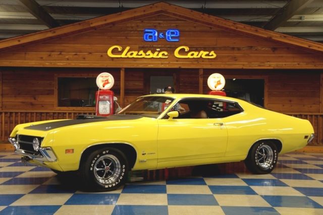 1970 Black Ford Torino Muscle Car