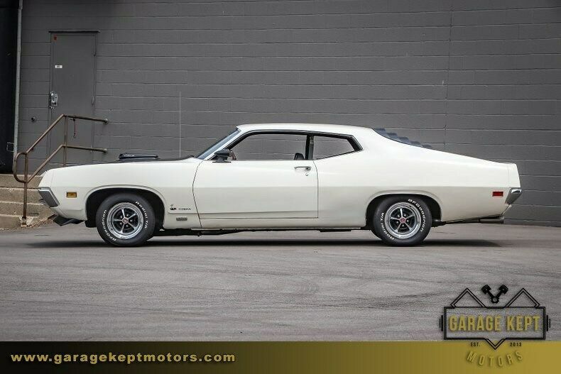 1970 White Ford Torino Coupe