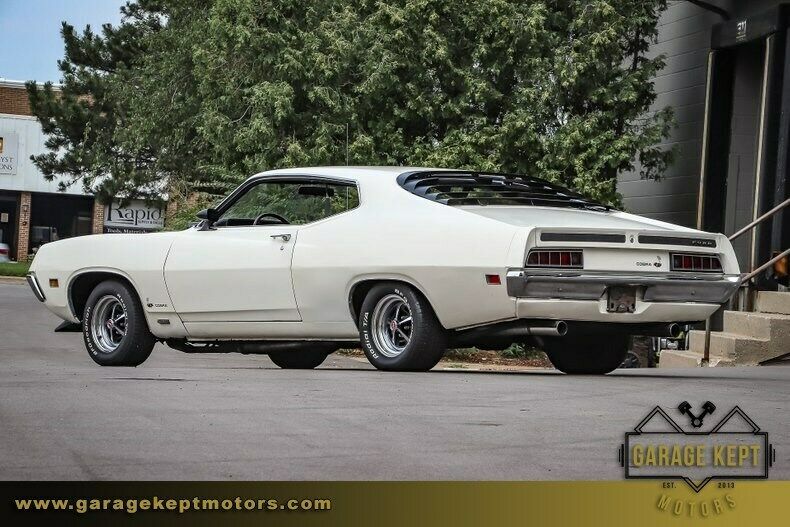 1970 White Ford Torino Coupe