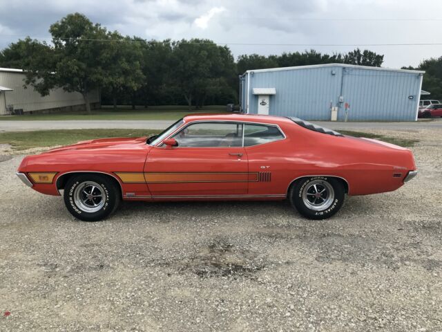 1970 Calypso Coral Ford Tornio --