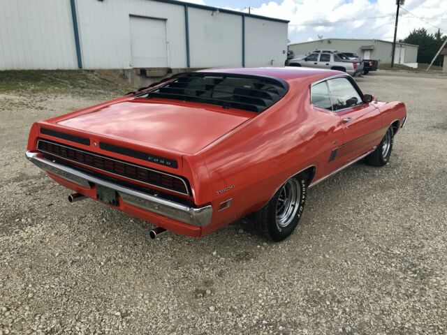 1970 Calypso Coral Ford Tornio --