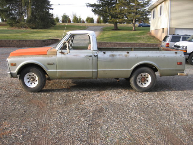 1970 Gray GMC 2500 pickup