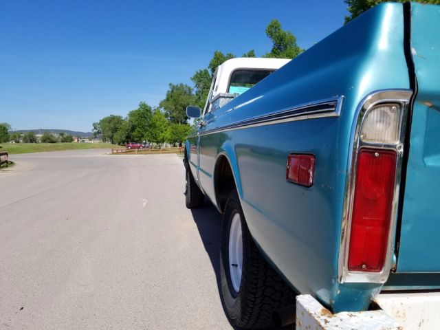 1970 Blue GMC Sierra 1500