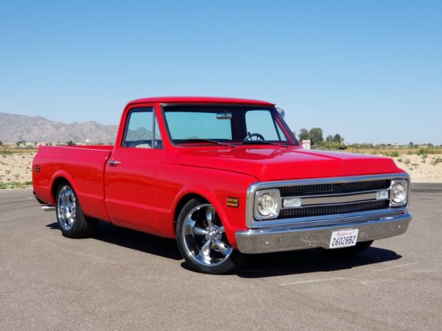 1970 Red Chevrolet C-10