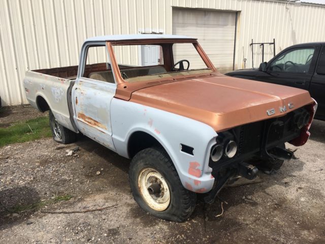 1970 Medium Bronze Chevrolet C-10 Pickup truck