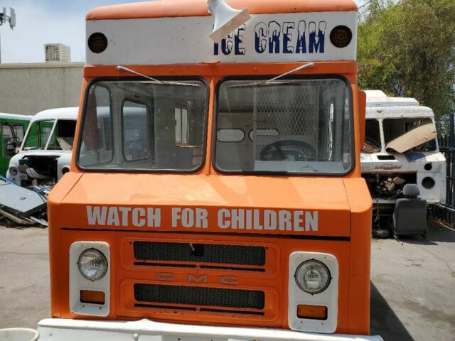1970 Orange Chevrolet C-10 Standard Passenger Van