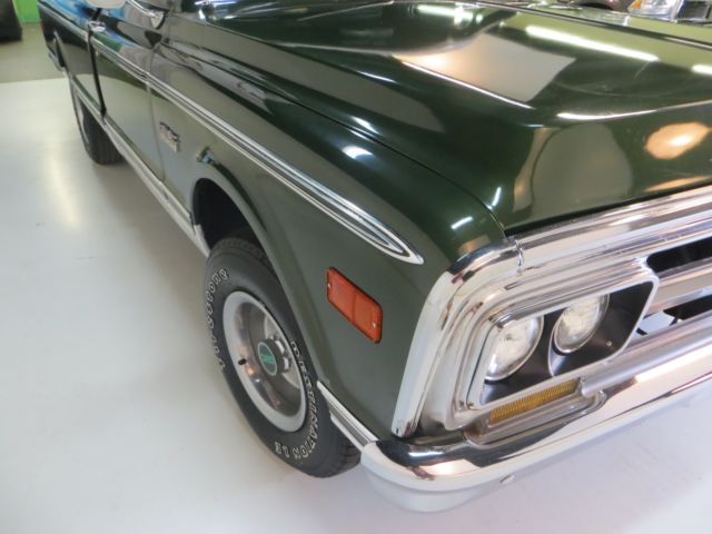 1970 Green GMC SUPER CUSTOM Pickup Truck