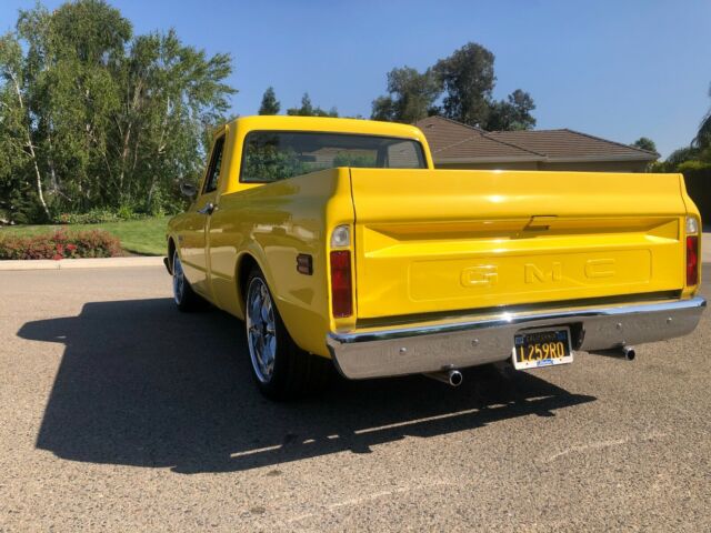1970 Yellow GMC 1500 Standard Cab Pickup