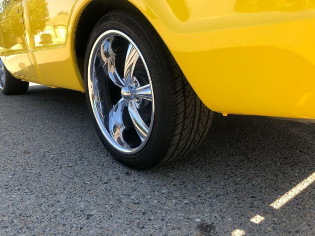 1970 Yellow GMC 1500 Standard Cab Pickup