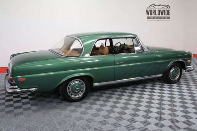 1970 Green Mercedes-Benz 280SE