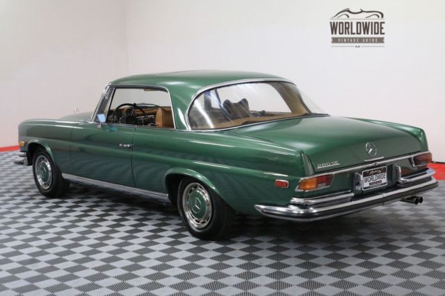 1970 Green Mercedes-Benz 280SE