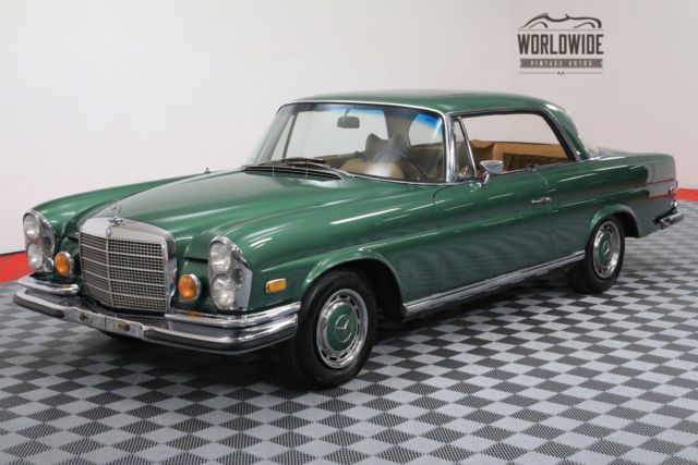 1970 Green Mercedes-Benz 280SE