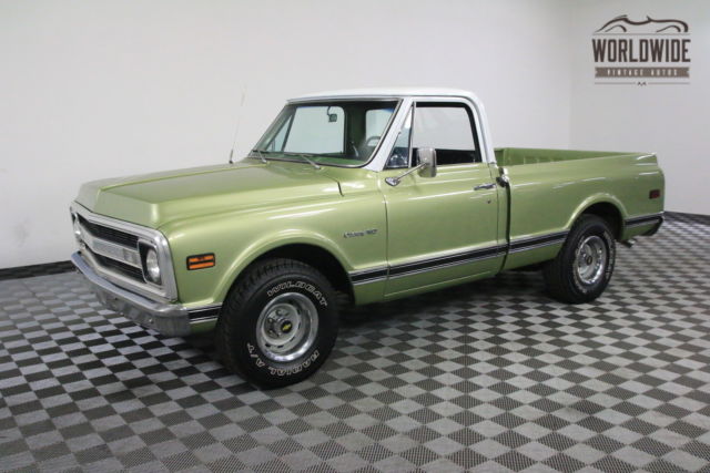 1970 Green Chevrolet C10