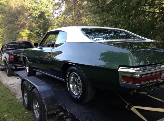 1970 Pepper green Pontiac GTO Coupe