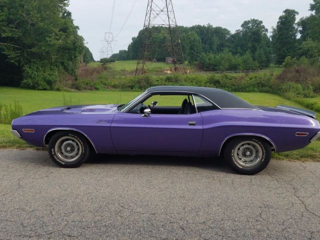 1970 Plum Purple Dodge Challenger Coupe