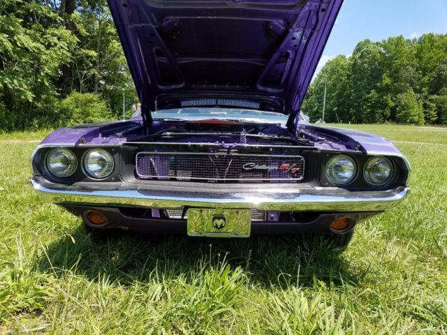 1970 Plum Purple Dodge Challenger Coupe