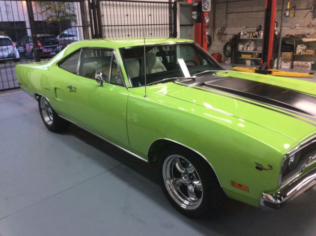 1970 Lime light Plymouth Road Runner