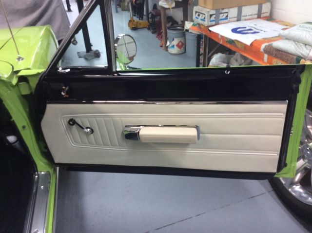 1970 Lime light Plymouth Road Runner