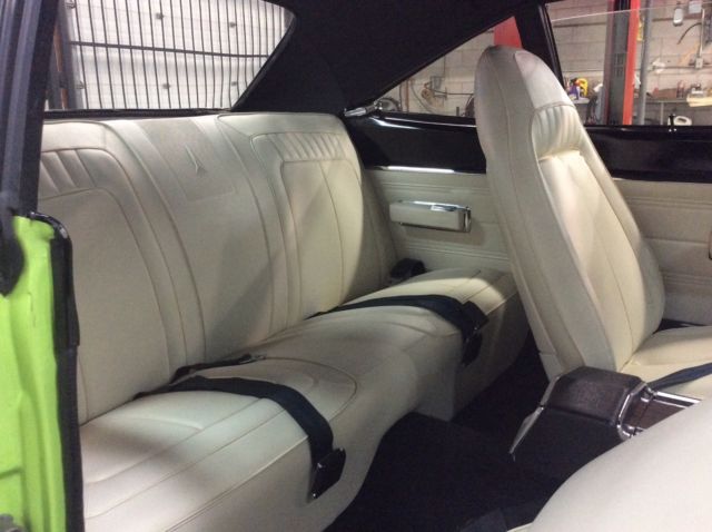 1970 Lime light Plymouth Road Runner