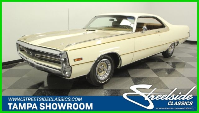 1970 White Chrysler 300 Series