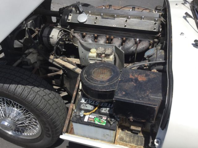 1970 White Jaguar E-Type Convertible