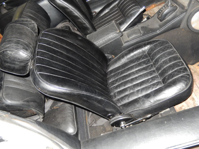 1970 CREAM Jaguar XK 2+2