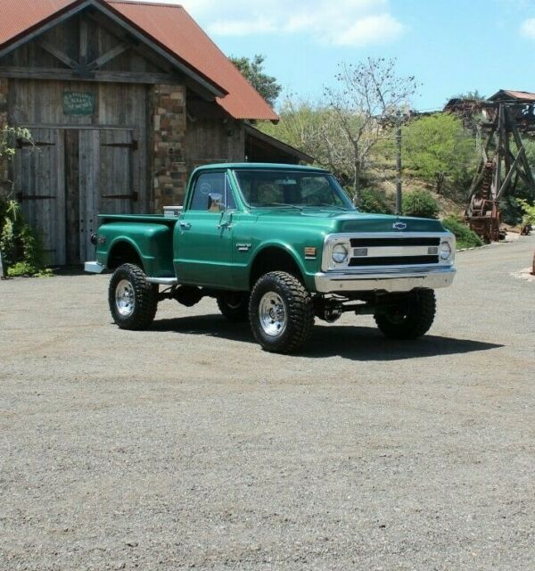 1970 Green Chevrolet C-10 Standard Cab Pickup