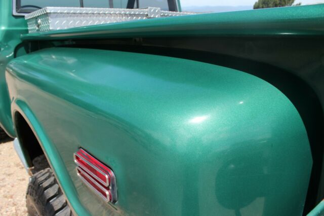 1970 Green Chevrolet C-10 Standard Cab Pickup