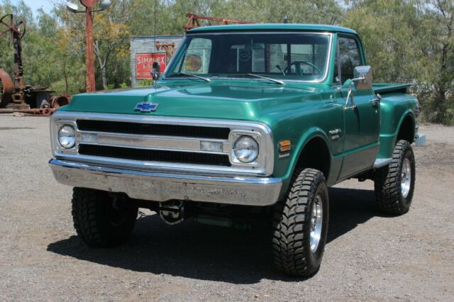 1970 Green Chevrolet C-10 Standard Cab Pickup