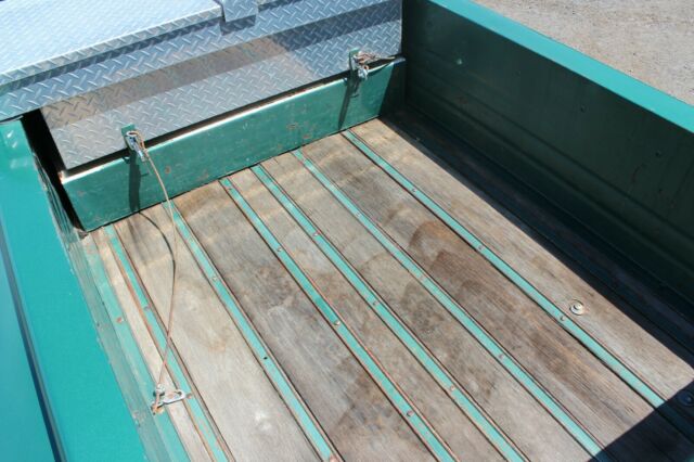 1970 Green Chevrolet C-10 Standard Cab Pickup