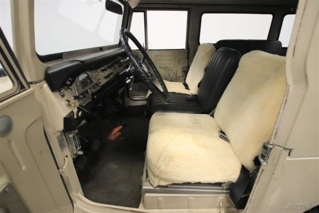 1970 Tan Toyota FJ40