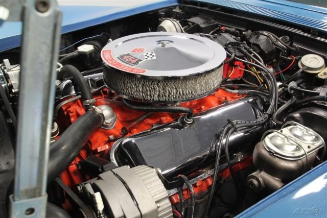 1970 Blue Chevrolet Corvette